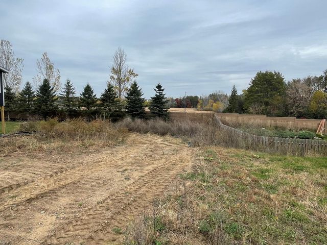 637 Remington Court, Eagan, MN 55123