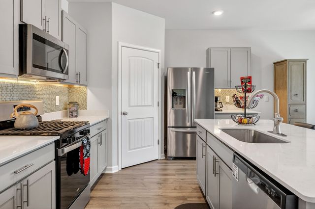 5423 Timberwalk Ln, Cookeville, TN 38506