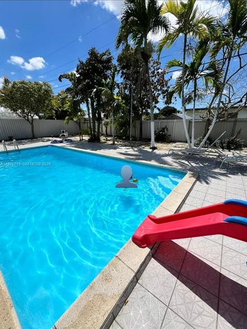 20530 SW 115th Rd na, Miami, FL 33189