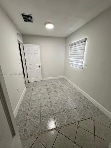 20530 SW 115th Rd na, Miami, FL 33189