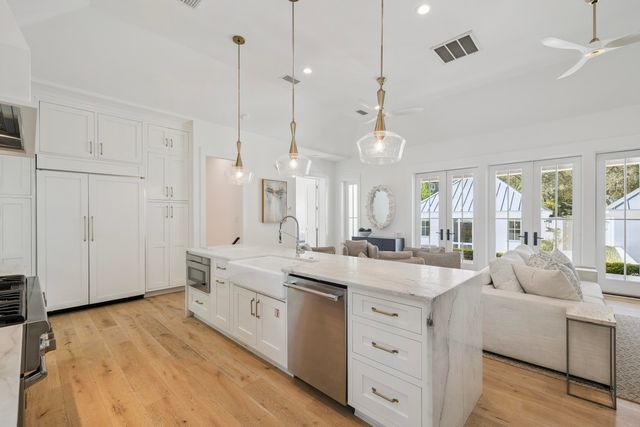 146 Forest Street, Santa Rosa Beach, FL 32459