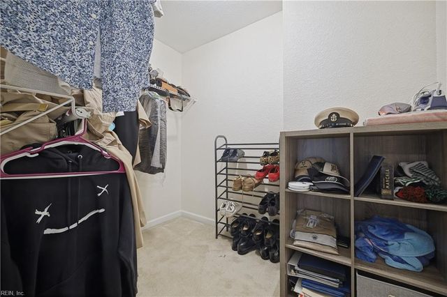 4852 Robin Hood RD, Norfolk, VA 23513