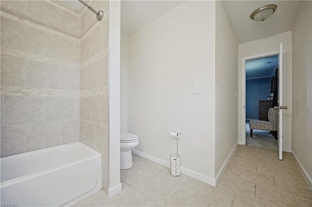 4852 Robin Hood RD, Norfolk, VA 23513