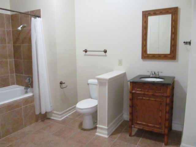 1297 PEABODY AVE, Memphis, TN 38104