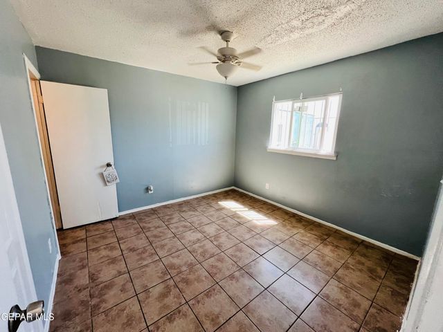 8921 KENNETH Street, El Paso, TX 79904