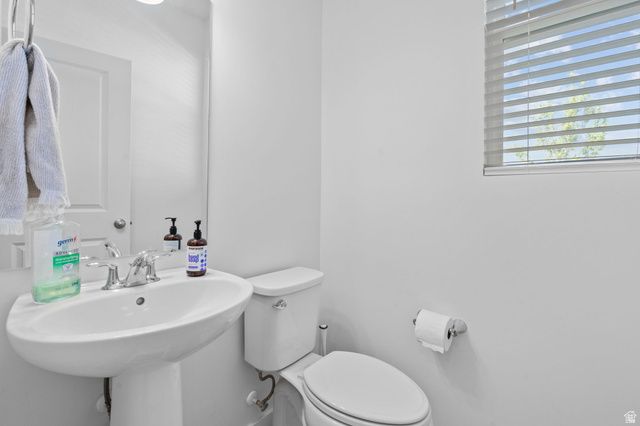 10499 S LIV WAY, South Jordan, UT 84009