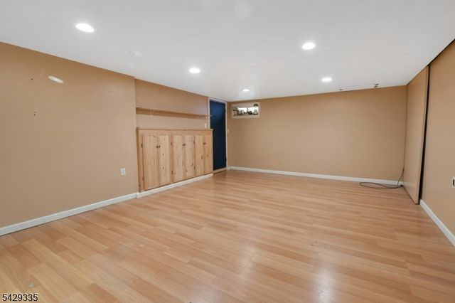 15 Maxine Dr, Morris Twp., NJ 07960