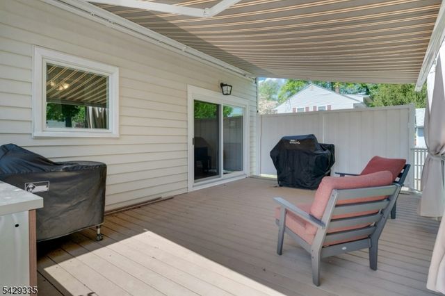 15 Maxine Dr, Morris Twp., NJ 07960