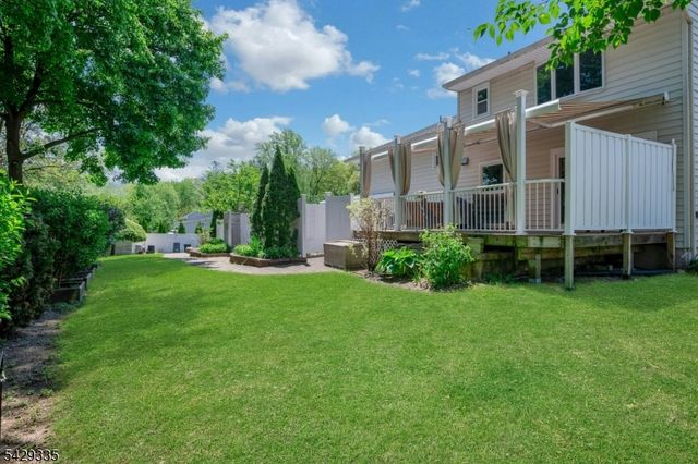 15 Maxine Dr, Morris Twp., NJ 07960