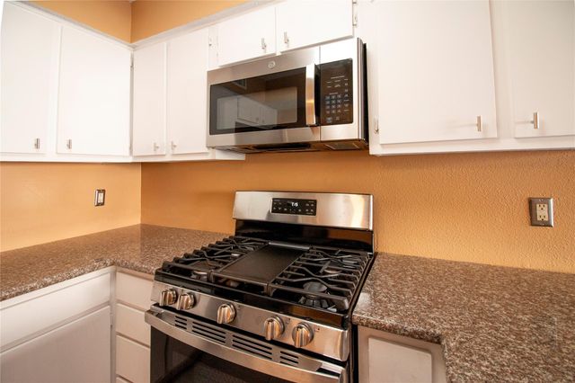 3162 Windchase Boulevard 451, Houston, TX 77082