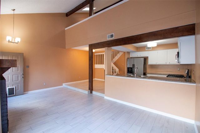 3162 Windchase Boulevard 451, Houston, TX 77082