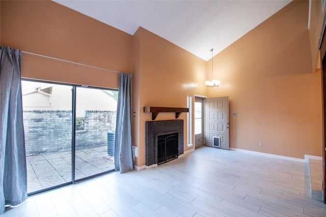 3162 Windchase Boulevard 451, Houston, TX 77082