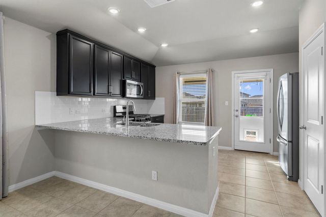 213 Wild Spur LN, Liberty Hill, TX 78642