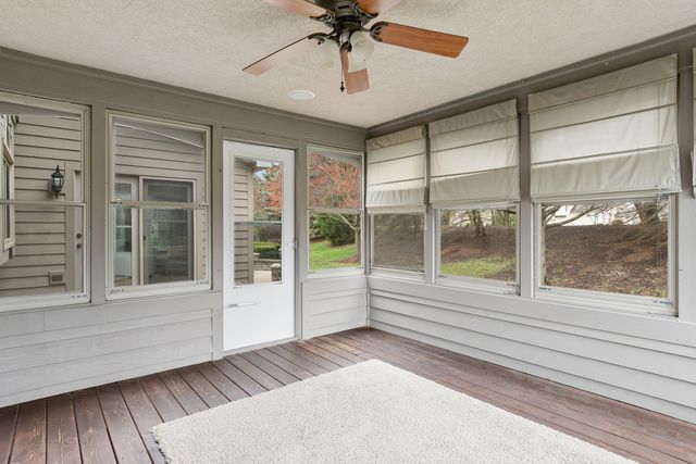 2321 Courtland Court, Aurora, IL 60502