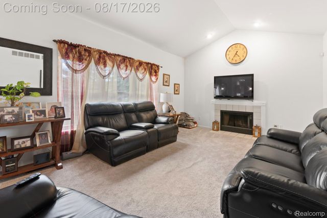 29309 Sunridge, Farmington Hills, MI 48334