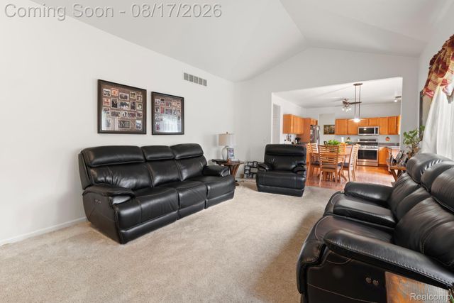 29309 Sunridge, Farmington Hills, MI 48334