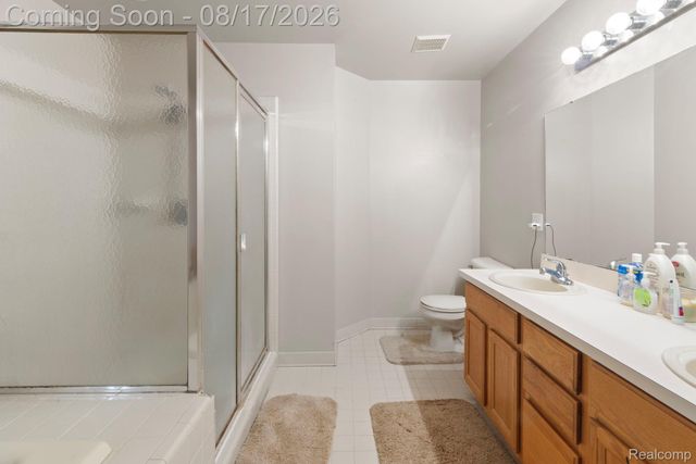 29309 Sunridge, Farmington Hills, MI 48334