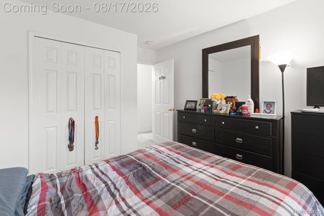29309 Sunridge, Farmington Hills, MI 48334