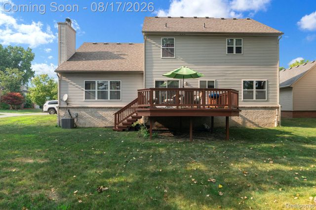 29309 Sunridge, Farmington Hills, MI 48334