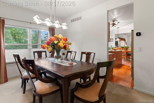 29309 Sunridge, Farmington Hills, MI 48334