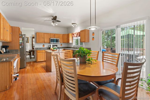 29309 Sunridge, Farmington Hills, MI 48334
