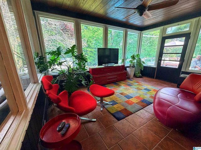 215 MARY LANE, Anniston, AL 36207