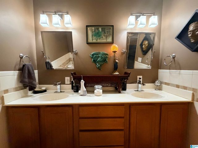 215 MARY LANE, Anniston, AL 36207