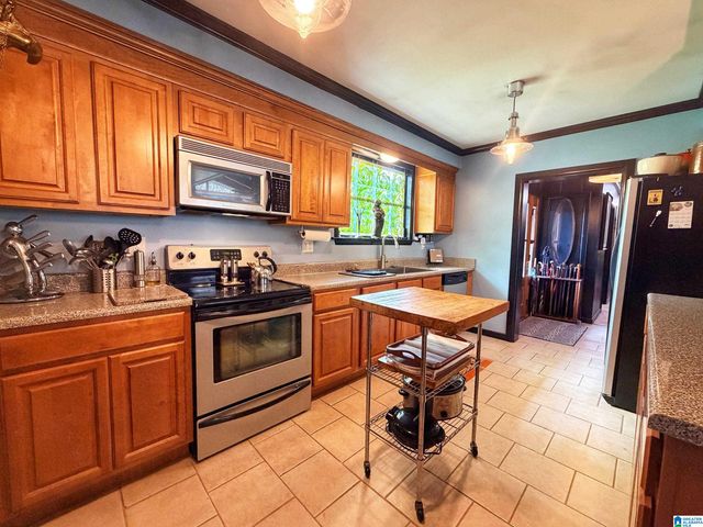 215 MARY LANE, Anniston, AL 36207