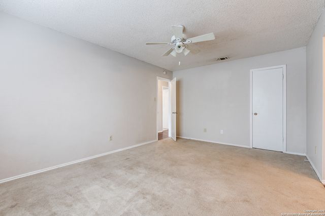 7255 Webbwood, San Antonio, TX 78250