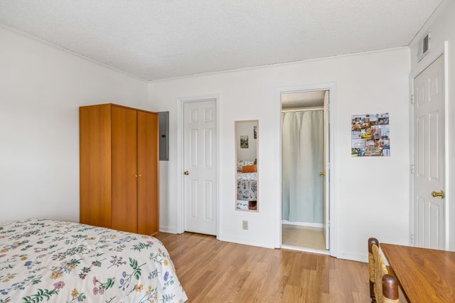 2325 Elliston Pl Apt 401, Nashville, TN 37203