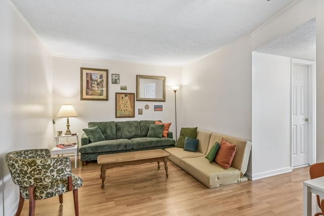 2325 Elliston Pl Apt 401, Nashville, TN 37203