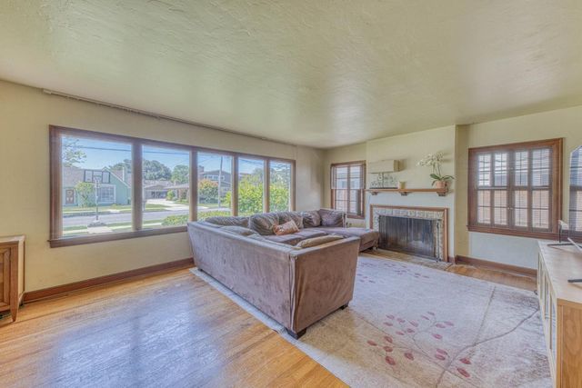 219 Pine Street, Salinas, CA 93901