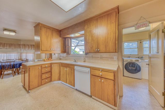 219 Pine Street, Salinas, CA 93901