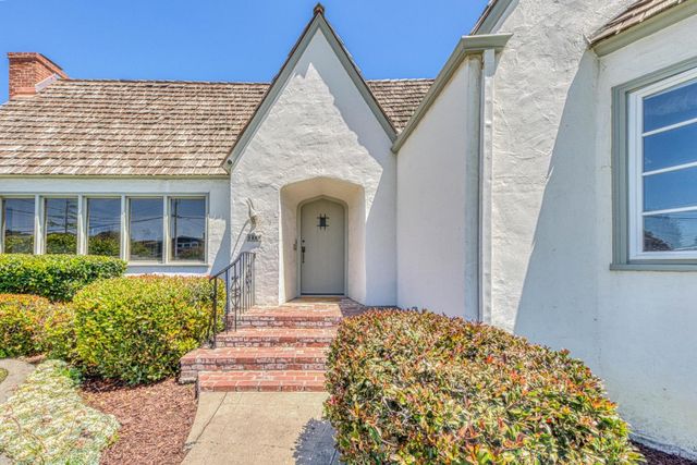 219 Pine Street, Salinas, CA 93901