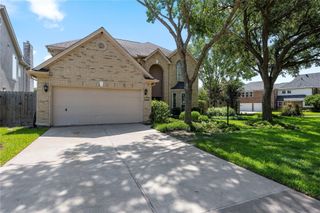 7502 Holly Court Estates, Houston, TX 77095