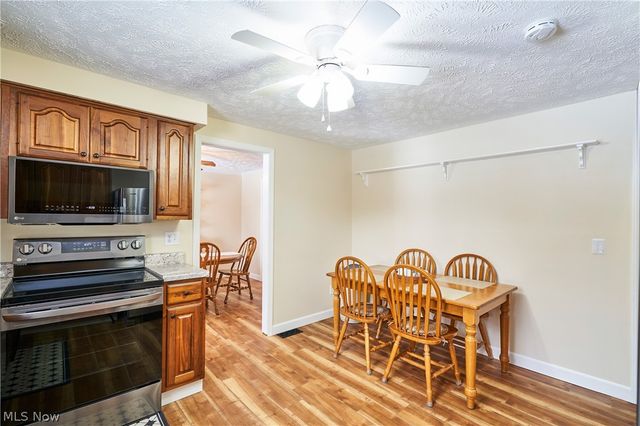 300 Manhattan Pky, Painesville, OH 44077