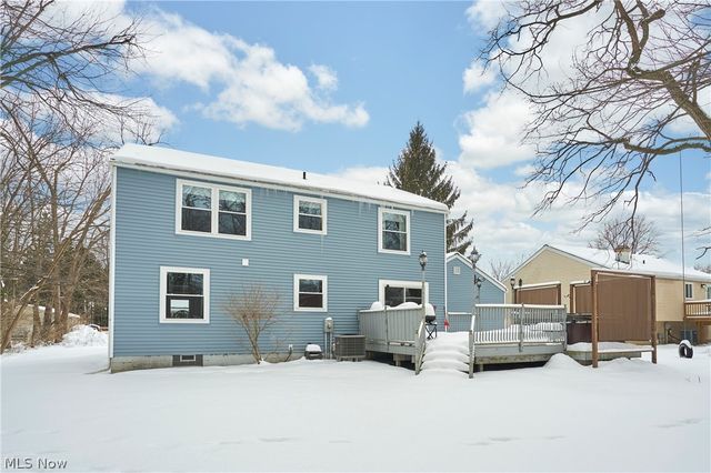 300 Manhattan Pky, Painesville, OH 44077