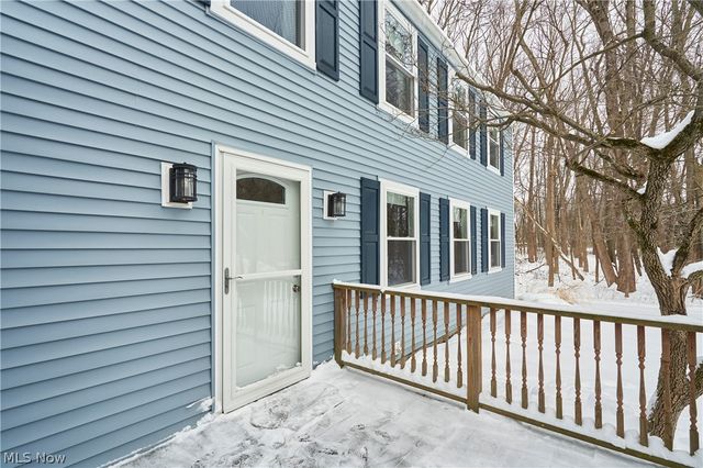 300 Manhattan Pky, Painesville, OH 44077