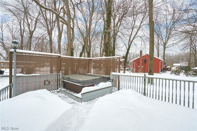 300 Manhattan Pky, Painesville, OH 44077