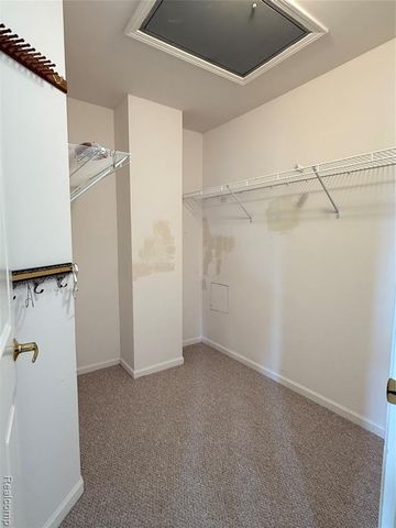 2823 Barclay Way, Ann Arbor, MI 48105