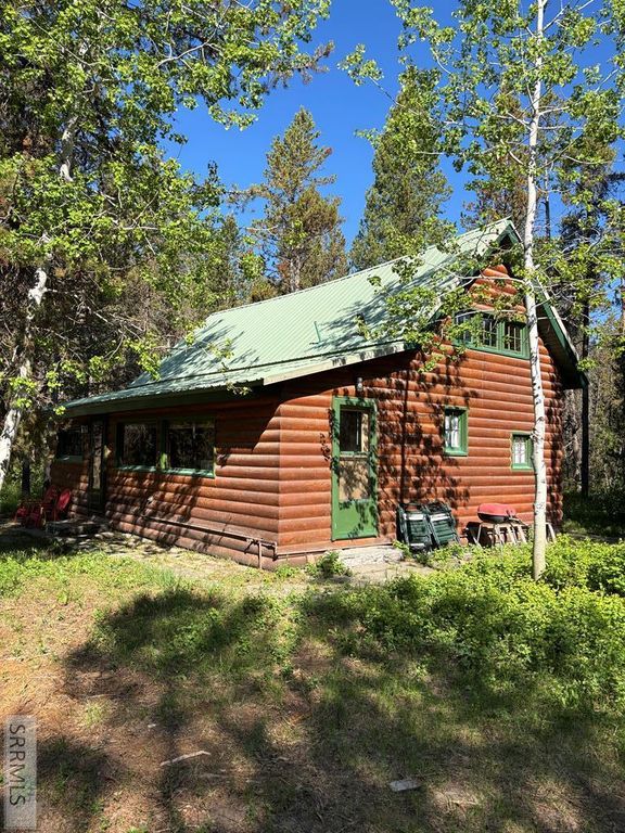 3735 Riverside Drive, Island Park, ID 83429