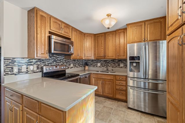 4024 Ross Road, Ames, IA 50014