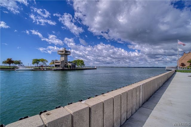 244 Lakefront Boulevard, Buffalo, NY 14202