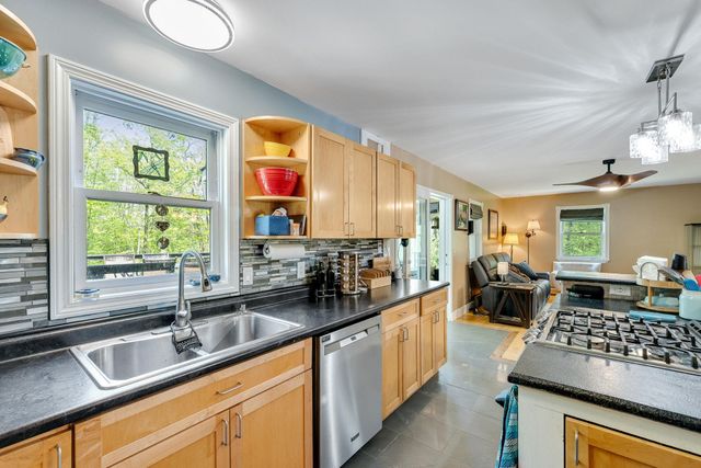 49 Edgewater Terrace, Milton, VT 05468