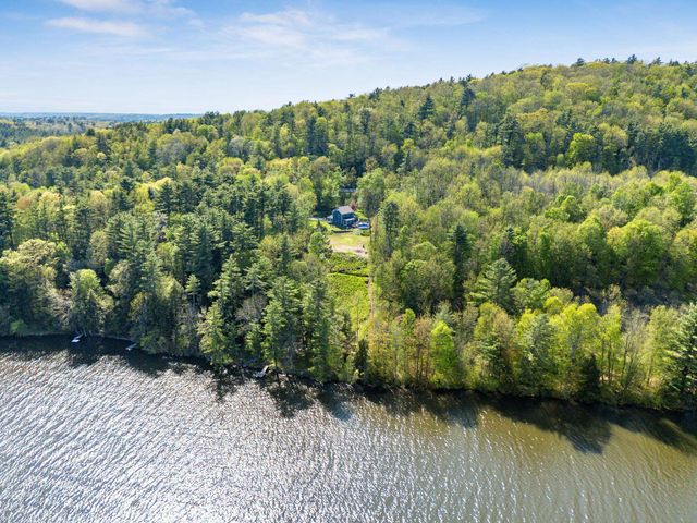 49 Edgewater Terrace, Milton, VT 05468