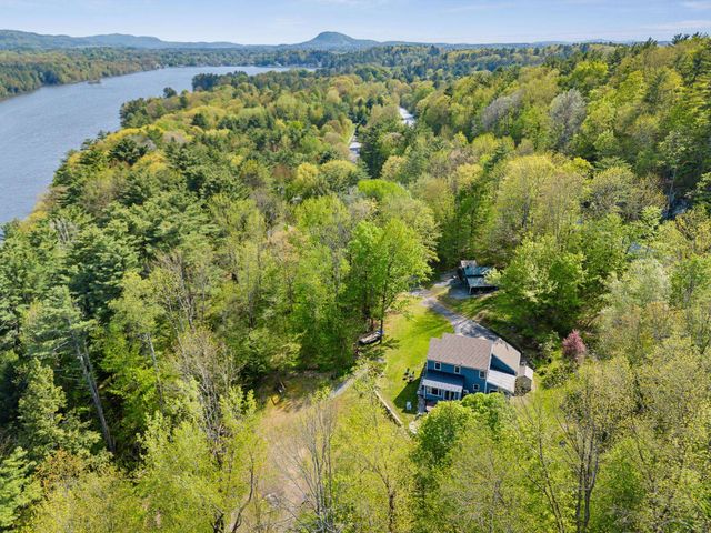49 Edgewater Terrace, Milton, VT 05468