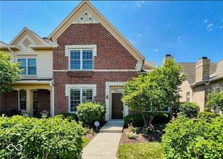 6691 Beekman Place Townhome A, Zionsville, IN 46077