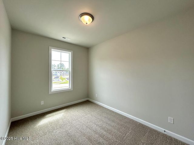 119 Crab Claw Spit Lane, Jacksonville, NC 28546