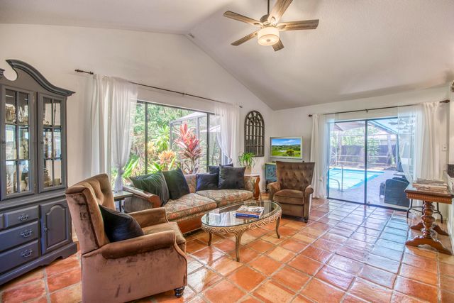 18828 Still Lake Drive, Jupiter, FL 33458