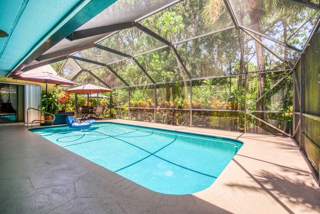 18828 Still Lake Drive, Jupiter, FL 33458